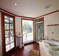 Love Grove Guest House - Melbourne Tourism