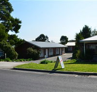 Castaway Holiday Apartments - Melbourne Tourism
