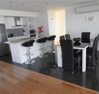 Tuckers Rocks Cottage - Melbourne Tourism