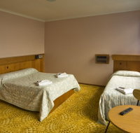 Somerset Hotel - Melbourne Tourism