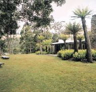 Tullah Lakeside Lodge - Melbourne Tourism