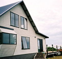 Sea View Cottages - Netherby Downs and A C View Cottage - Melbourne Tourism