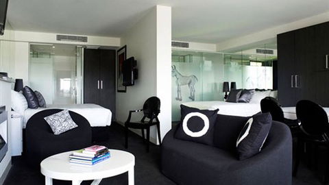 The Cullen - Melbourne Tourism 0