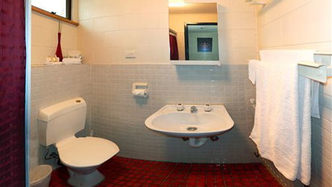 Lakeside Lodge, Falls Creek - Melbourne Tourism 3
