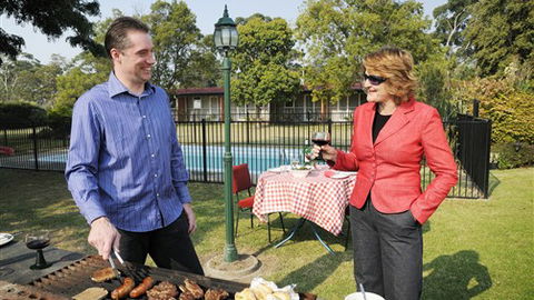 Captains Lodge International - Melbourne Tourism 3