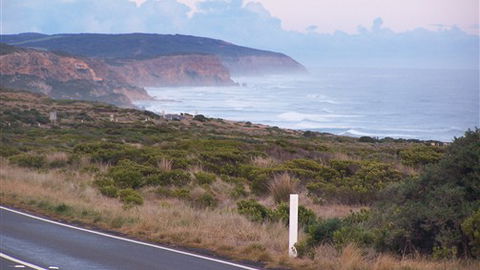Clifton Beach Lodge - Melbourne Tourism 6