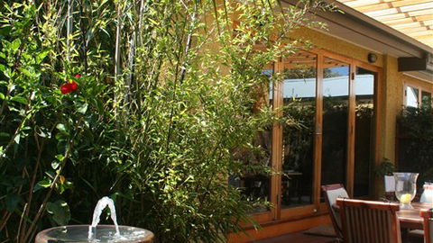 Plantation House At Whitecliffs - Melbourne Tourism 5