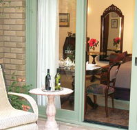 Forlonge Bed  Breakfast - Melbourne Tourism