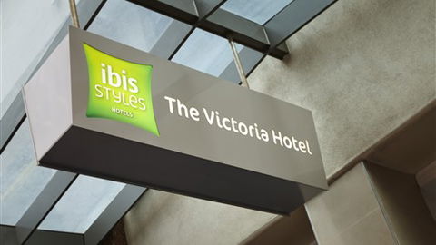 Ibis Styles Melbourne, The Victoria Hotel - Melbourne Tourism 4