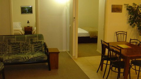 Nireeda Apartments On Clare - Melbourne Tourism 1