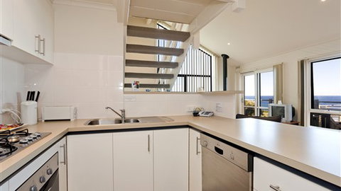 A Great Ocean Road Resort Whitecrest - Melbourne Tourism 2