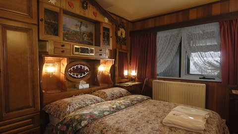 Karelia Alpine Lodge - Melbourne Tourism 2