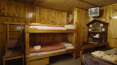 Karelia Alpine Lodge - Melbourne Tourism 5