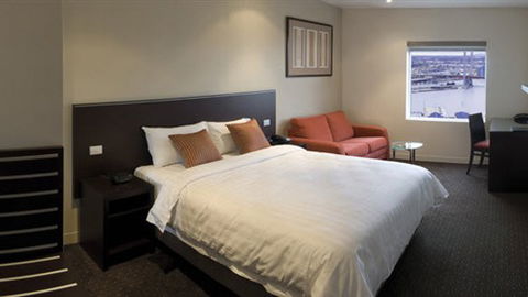 Atlantis Hotel - Melbourne Tourism 0