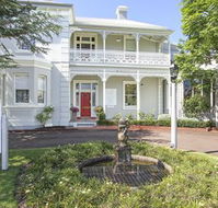 The Riversleigh - Melbourne Tourism