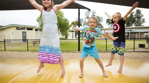 Eastern Beach Holiday Park - Melbourne Tourism 2