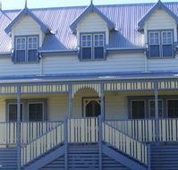 Belfast Cottages - Melbourne Tourism