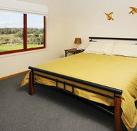 Frog Gully Cottages - Melbourne Tourism
