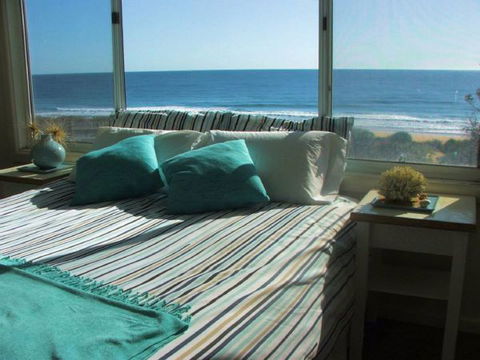 The Beach House Culburra - Melbourne Tourism 0