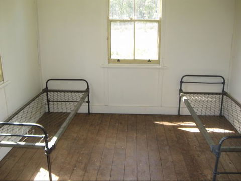 Creel Lodge - Melbourne Tourism 8