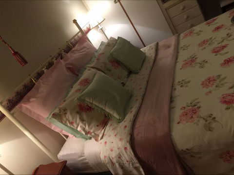 Hillside Cottage - Melbourne Tourism 3