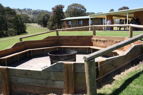 Inland Waters Holiday Parks Grabine Lakeside - Melbourne Tourism 4