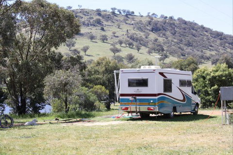 Inland Waters Holiday Parks Grabine Lakeside - Melbourne Tourism 5