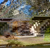 Capertee Cottage - Melbourne Tourism