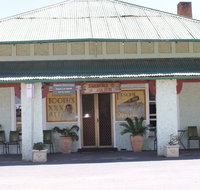 Shamrock Hotel - Greenethorpe - Melbourne Tourism