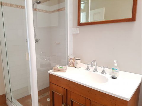 Newcastle Terraces And Apartments - Harbourside Apartment - Melbourne Tourism 5