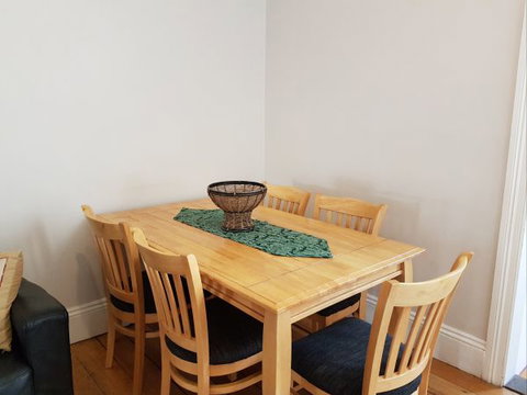 Newcastle Terraces And Apartments - Harbourside Apartment - Melbourne Tourism 9