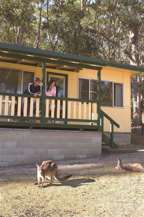 Creel Lodge - Melbourne Tourism 11