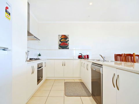 Century 21 SouthCoast: Bayside - Melbourne Tourism 3