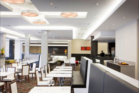 Mantra Tullamarine Hotel - Melbourne Tourism 1