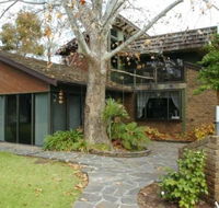 Trenberth House - Melbourne Tourism