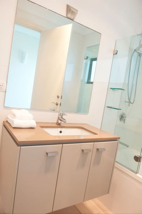 Seaglass - Melbourne Tourism 16