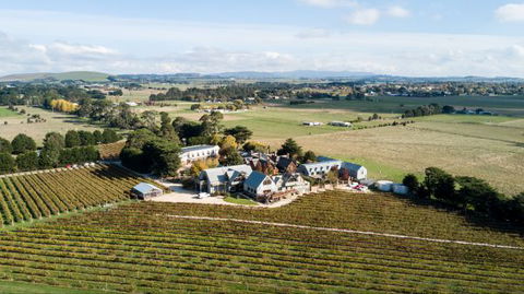 Grange Cleveland Winery Retreat - Melbourne Tourism 0