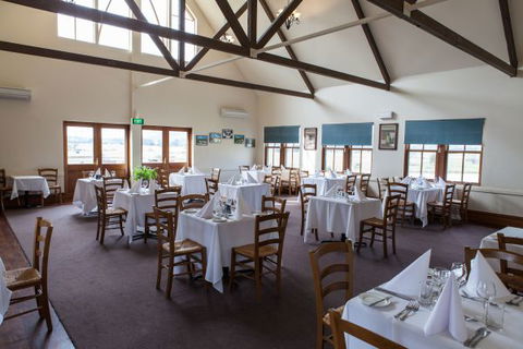 Grange Cleveland Winery Retreat - Melbourne Tourism 7