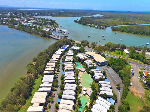 Noosa Lakes Resort - Melbourne Tourism 3