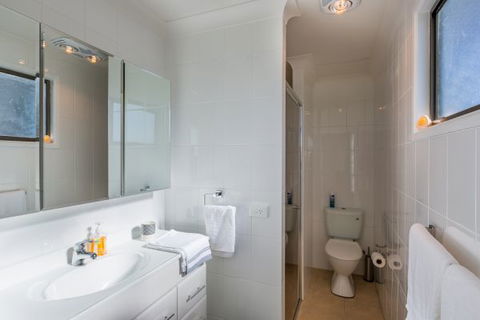 Casa Moana - Melbourne Tourism 8