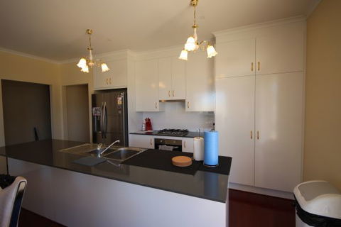 LJ Hooker Goolwa Holiday Rentals - 42 Underwood Avenue, Goolwa Beach - Melbourne Tourism 18