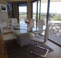 Moorhen Cove - Melbourne Tourism