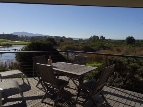 Moorhen Cove - Melbourne Tourism 8