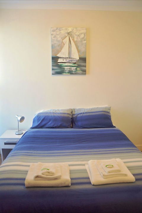 Port Lincoln City Apartment - Melbourne Tourism 6