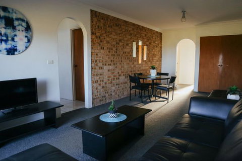 Reef Resort Apartments - Melbourne Tourism 1