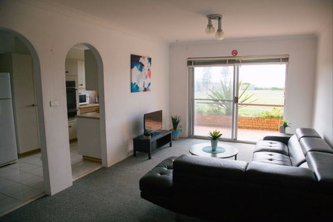 Reef Resort Apartments - Melbourne Tourism 4