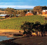 Warrenmang Vineyard  Resort - Melbourne Tourism