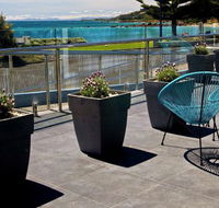 Penguin Beachfront Apartments - Melbourne Tourism