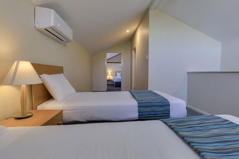 Amalfi Resort - Melbourne Tourism 13