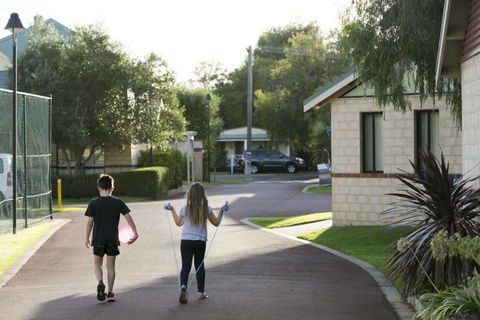 Amalfi Resort - Melbourne Tourism 7